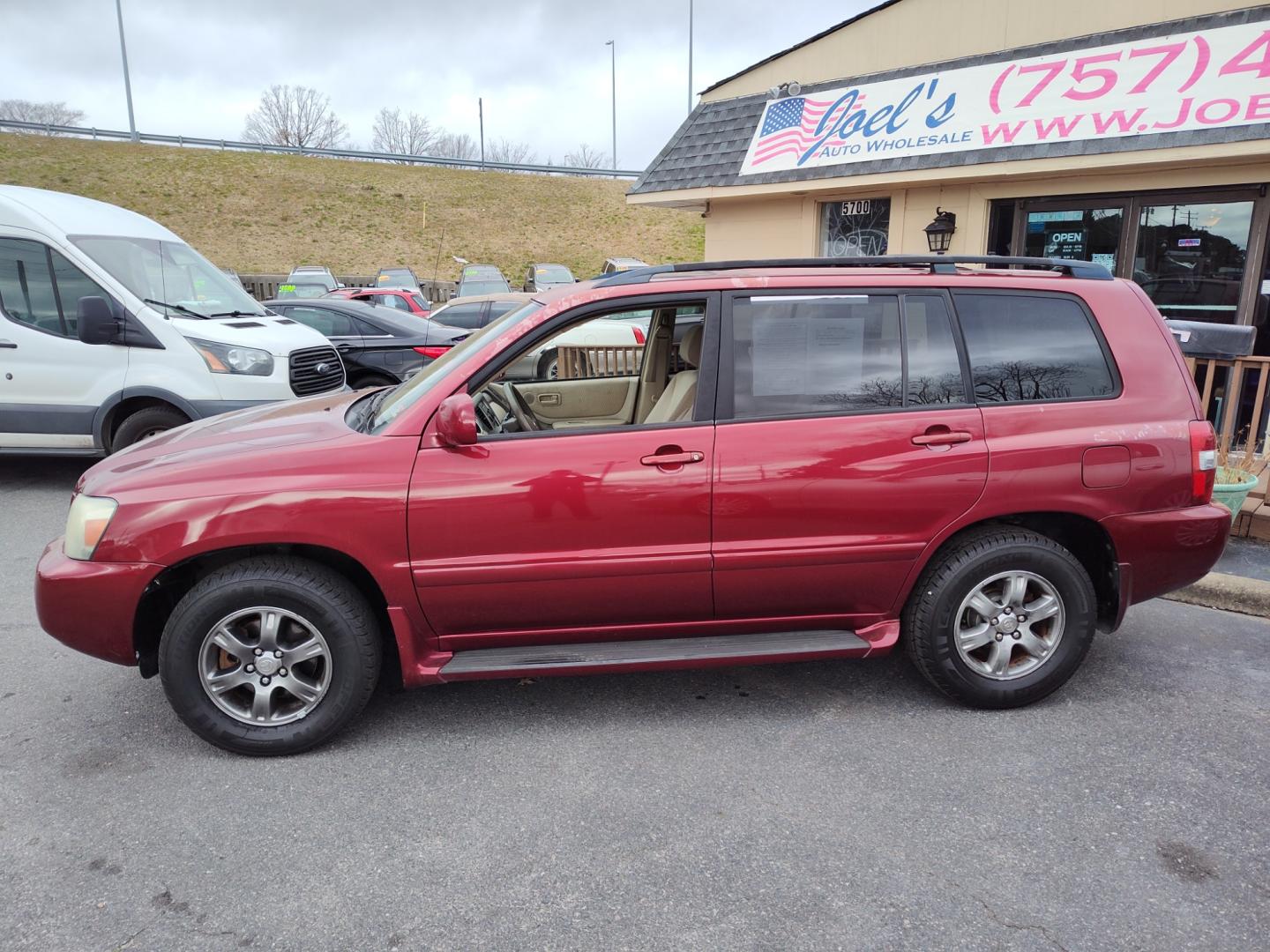 2004 Red Toyota Highlander (JTEEP21A840) , Automatic transmission, located at 5700 Curlew Drive, Norfolk, VA, 23502, (757) 455-6330, 36.841885, -76.209412 - Photo#6